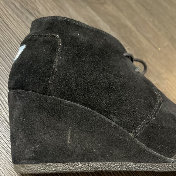 TOMS Suede Wedge Ankle Boots Grunge Black Capsule Size 8.5 Women's - Picture 4 of 5